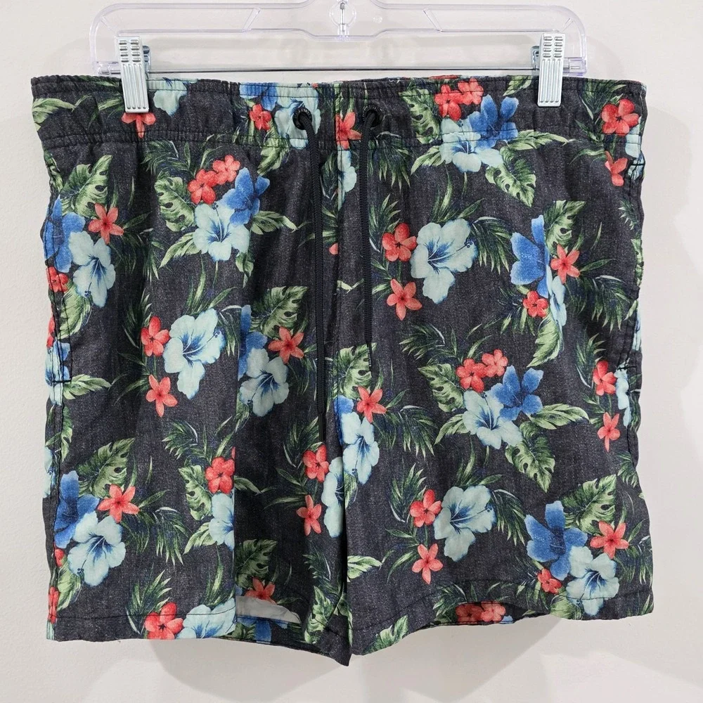 Hollister Mens Swim Trunks Size‎ Large Floral Tropical Beach Bathing Suit